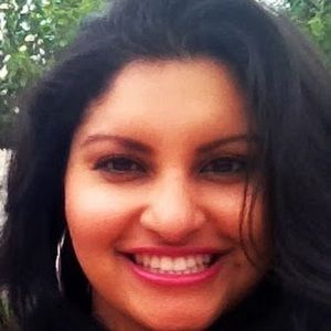 Meet your Posher, Claudia